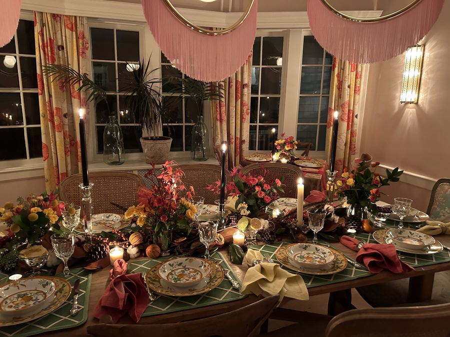 Thanksgiving, coral napkins, black tapers, Hermès