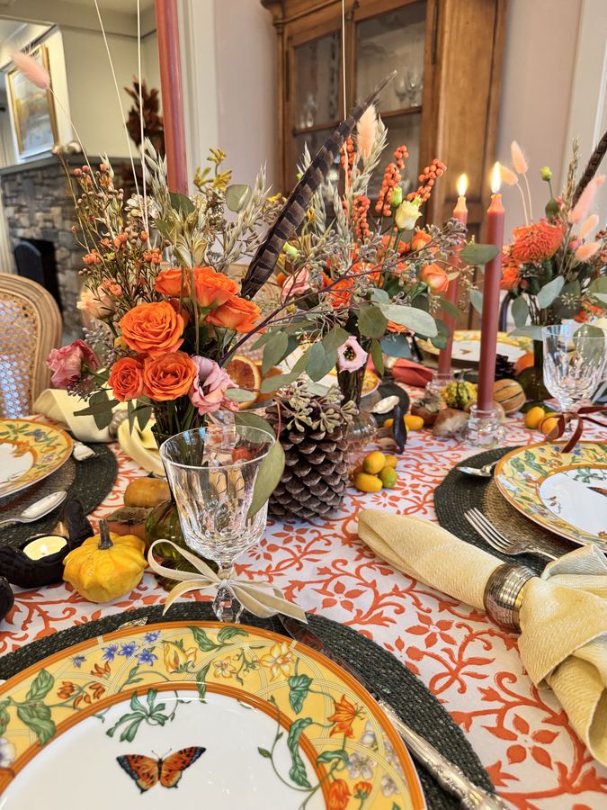 Thanksgiving close, pinecone, orange napkin, Hermès