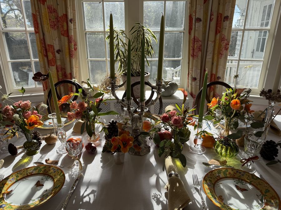 Thanksgiving, low arrangements in bud vases, gold-rim china