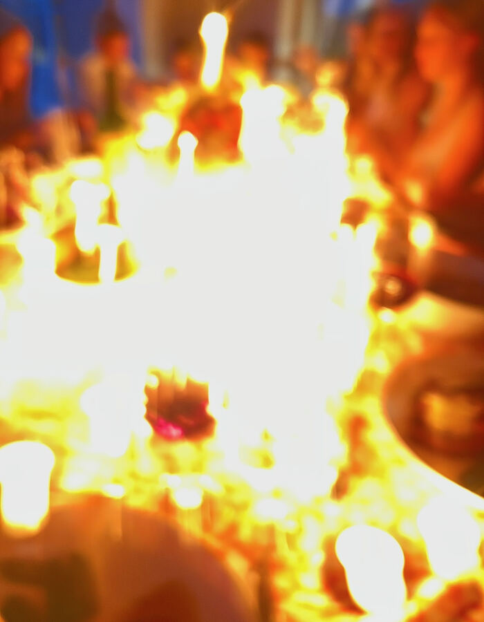 Candle flames close, Île de Ré